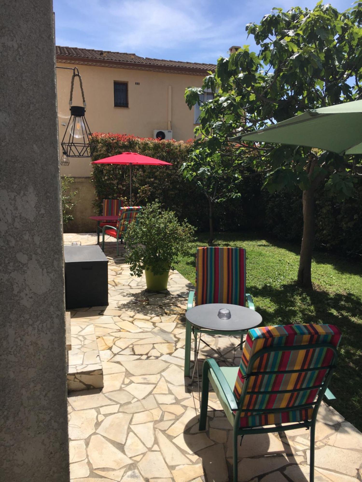 Les Villas Du Triangle - Chambres D'Hotes Nîmes Exteriér fotografie